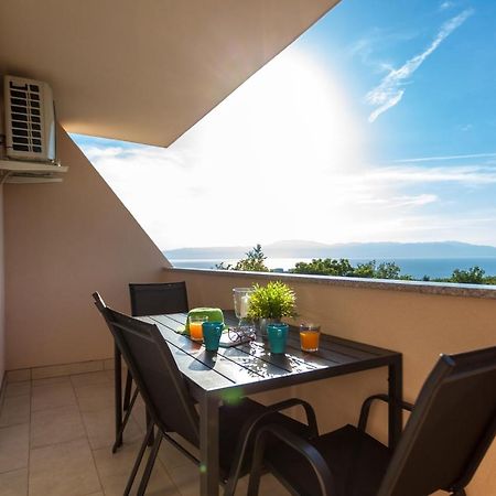 Apartments Didi Омишаль Екстер'єр фото