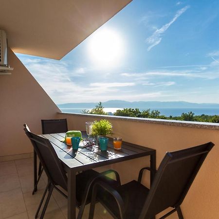 Apartments Didi Омишаль Екстер'єр фото