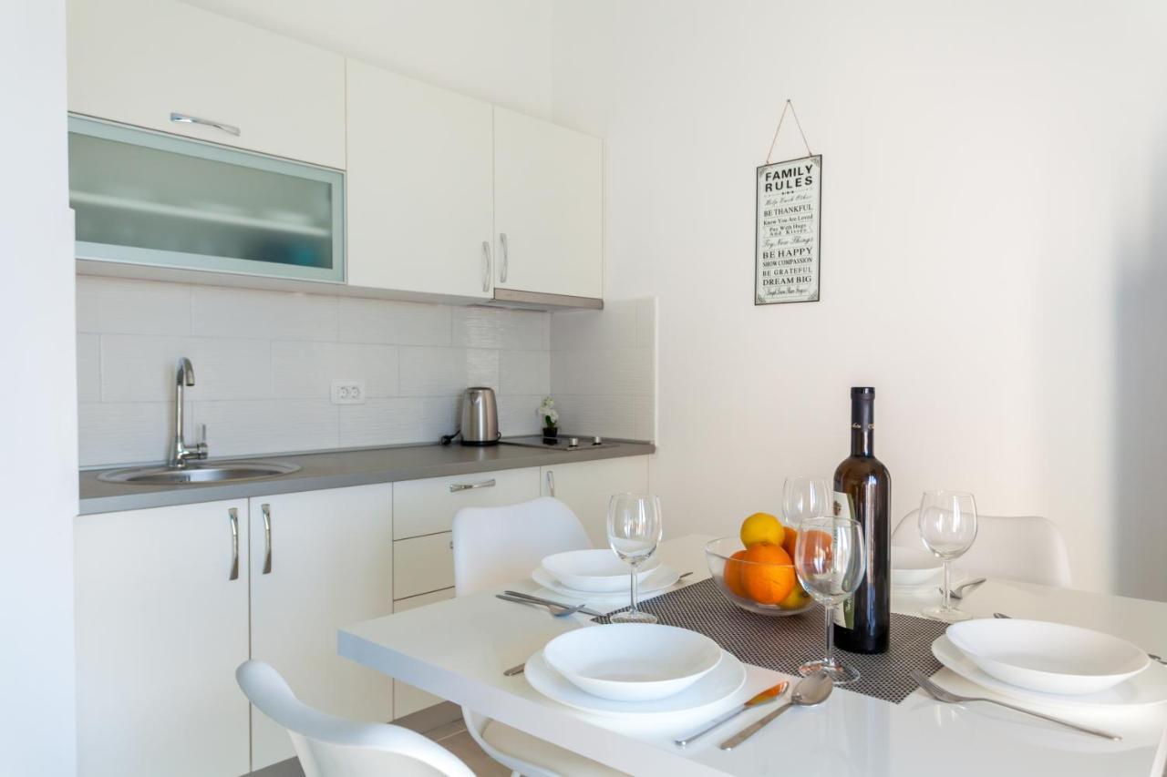 Apartments Didi Омишаль Екстер'єр фото