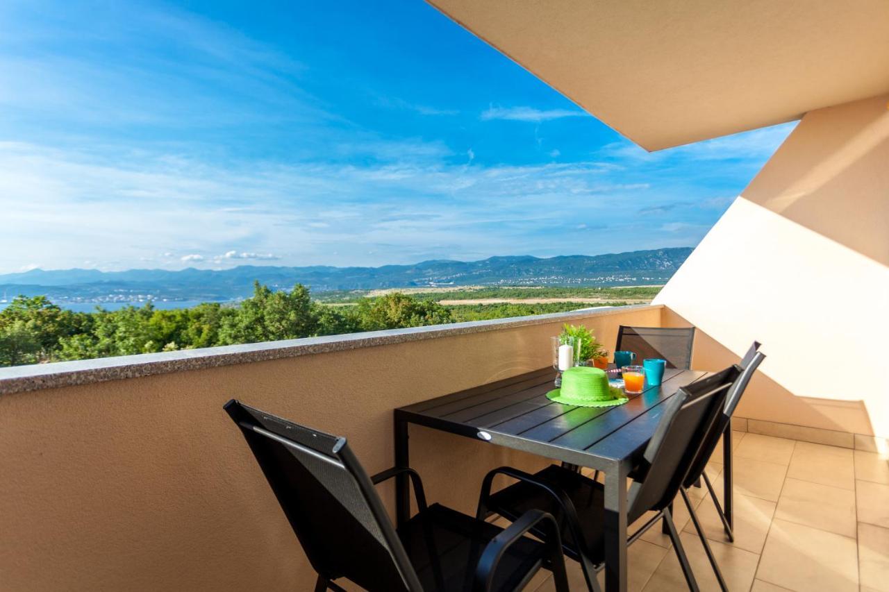Apartments Didi Омишаль Екстер'єр фото