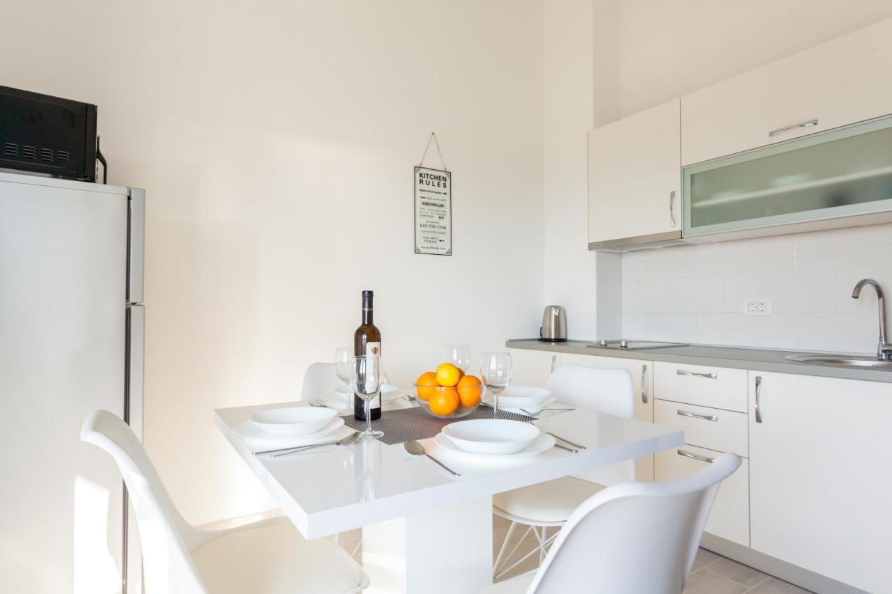 Apartments Didi Омишаль Екстер'єр фото